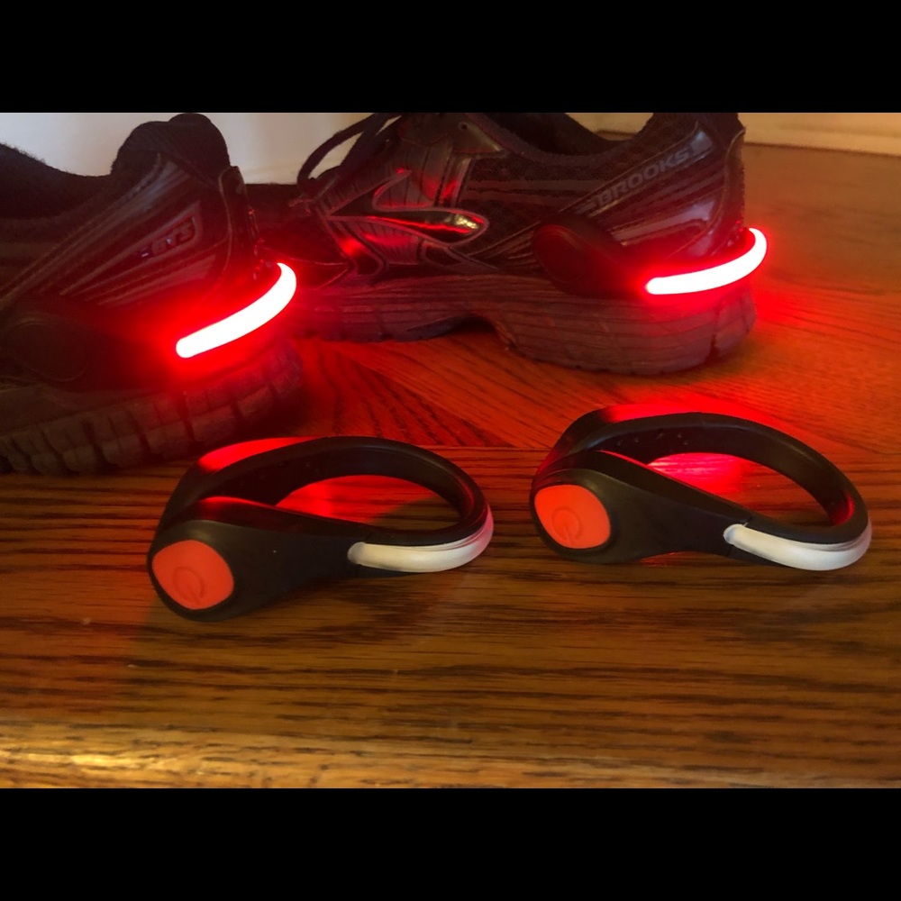 Running lights OS NWOT sneakers LED jogging safety - Picture 7 of 8